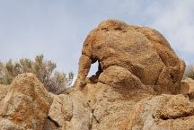 Indian Cemetery Arch 01