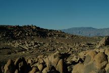 Looking north at the Alabama Hills