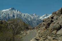 Tuttle Creek Road