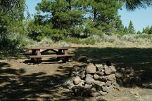 Camp and Picnic Area at Vee Lake
