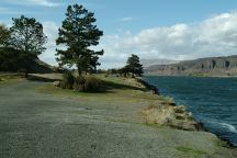 Dispersed campsites towards John Day Dam