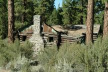Old cabin north from Sprague River