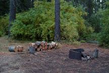 Dispersed campsite on Lake Creek