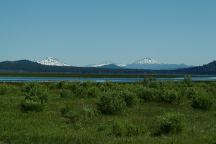 Mountain views from Davis Lake