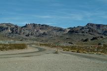 Historic Route 66 towards Oatman