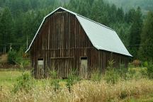 Barn near Hayden Covered Bridge