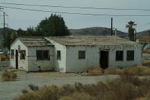 Abondoned houses in Trona