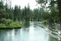 Road#44 along the Deschutes River